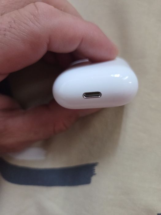 Vând casti bluetooth