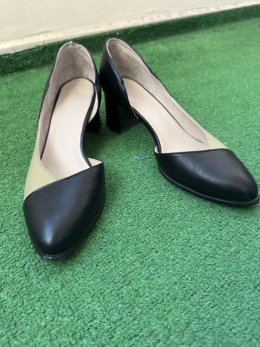 Елегантни дамски обувки от естествена кожа