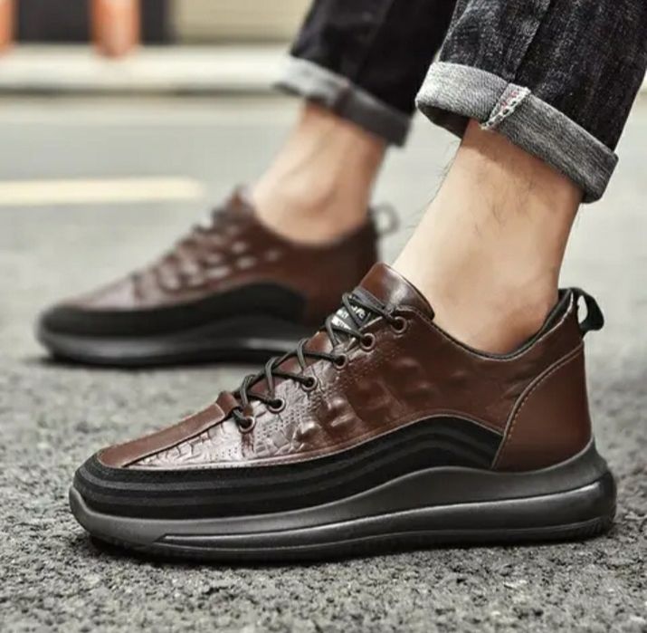 Erkaklar krosovkasi. O'g'il bolalar uchun