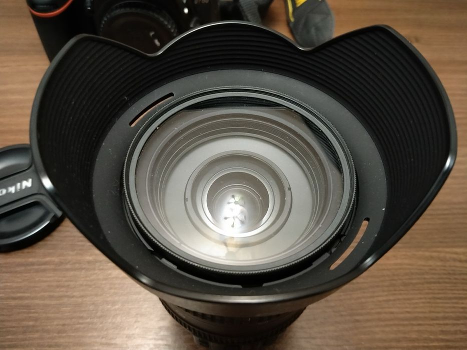 Объектив Nikon 24-120/4