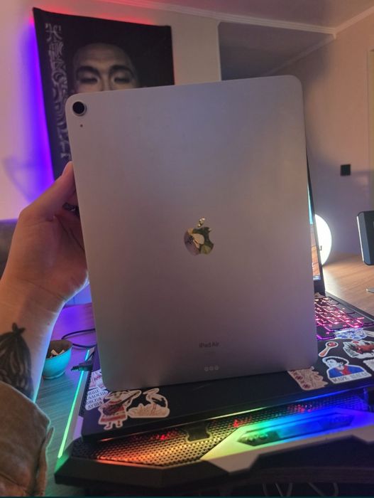 IPadAir 13дюймов