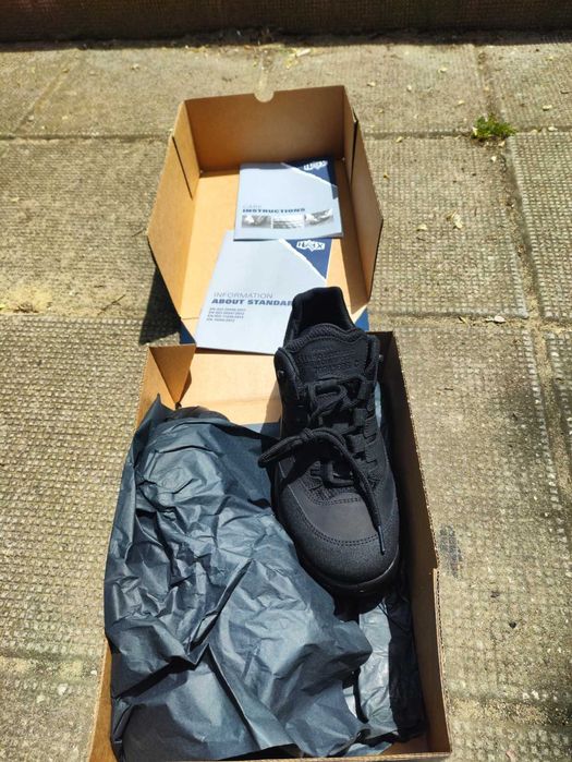 Нови мъжки обувки  HAIX