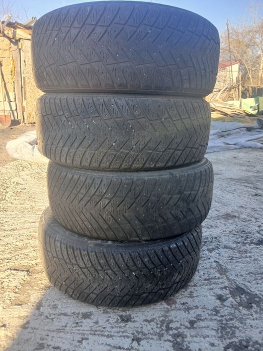 215/55/17 зимный