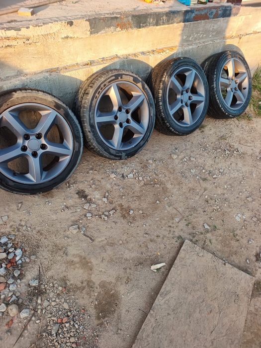 Jante Opel 17 inch cu anvelope 225/45/r17 de vara