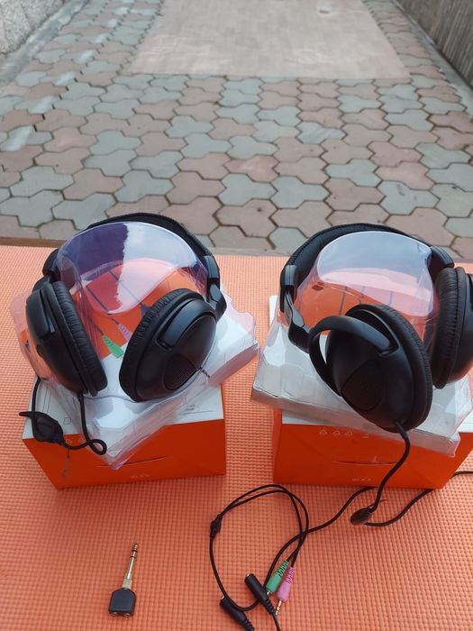 Продам  стерео наушники