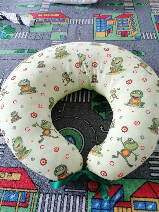 Pernă de alăptare, foarte practică, fete sau băieți