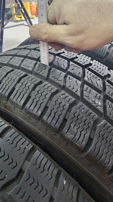 Anvelope 215 65 r16c