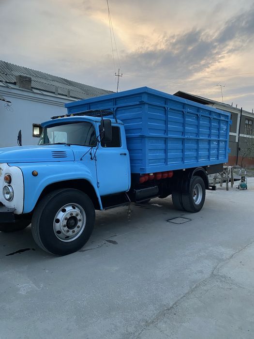 Zil samosval sotiladi