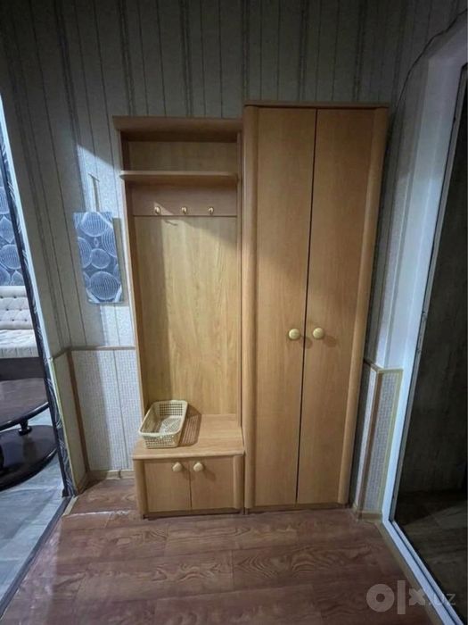 Спальный гарнитур , прихожка