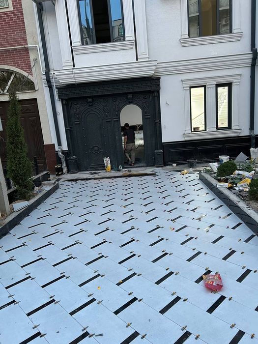 Кафел териш хизматлари булса мурожат килинглар 15 йиллик  уста