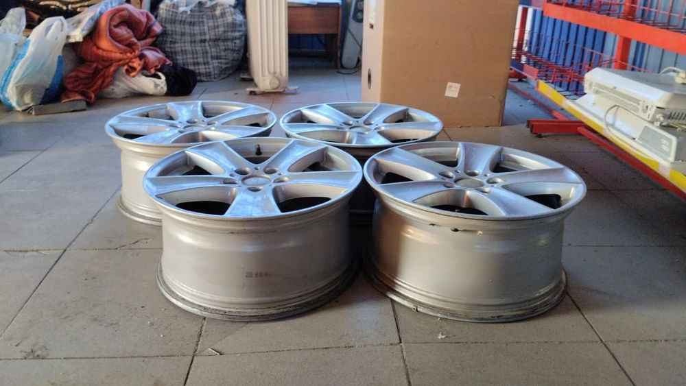 Продам титановые диски на Бмв Е70