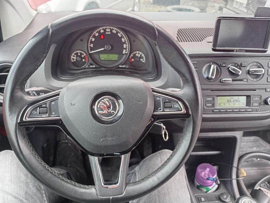 Skoda CitiGo 1.0Mpi 60cp E5 114000 km Înmatriculată Ro Navi,Distonic