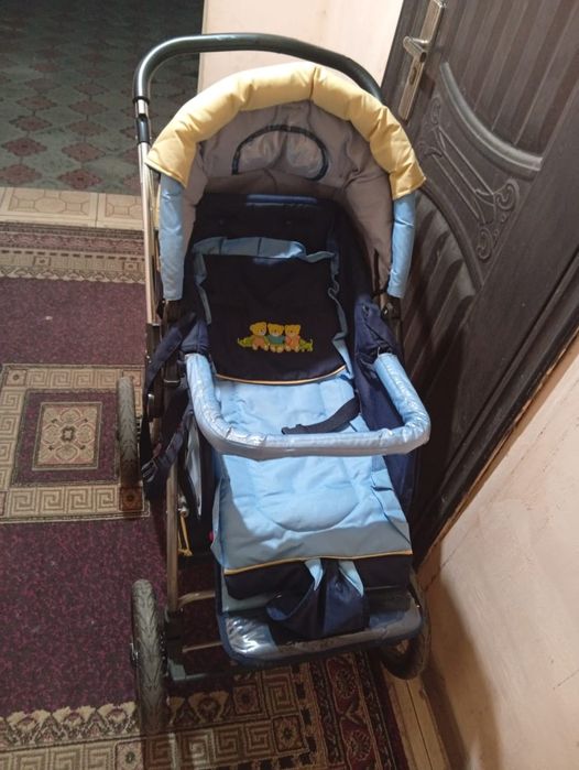 Срочно продам коляску