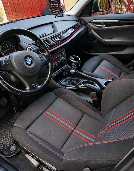 BMW X1 2015 — imagine 4