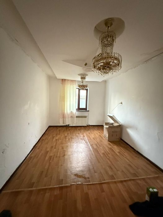 Дом мкр Атырау. Хо