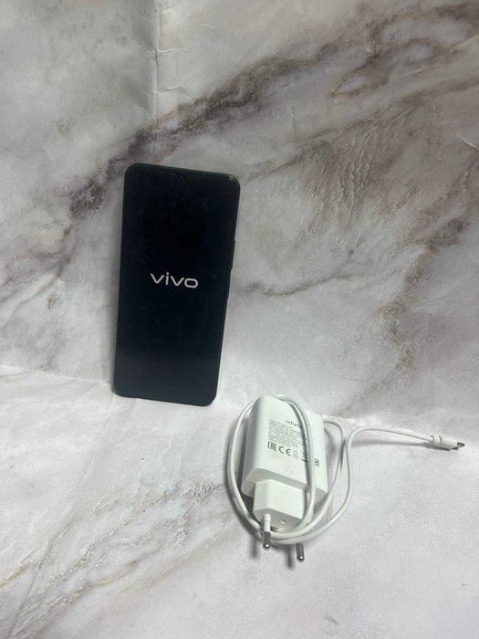 Смартфон Vivo Y18 лот 961038  Макинск