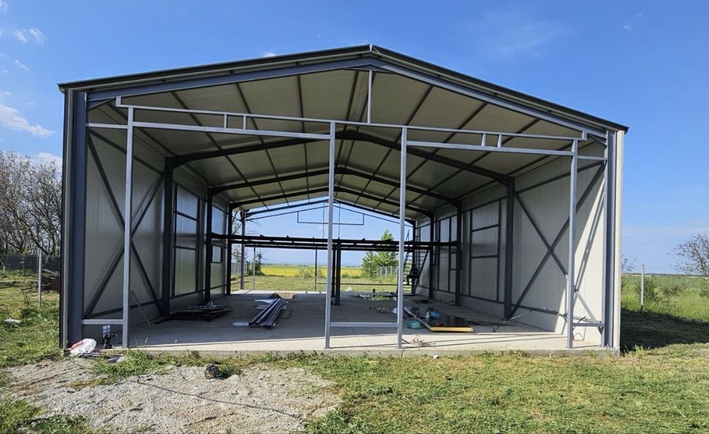 Vand hale metalice la preturi avantajoase si calitate garantata