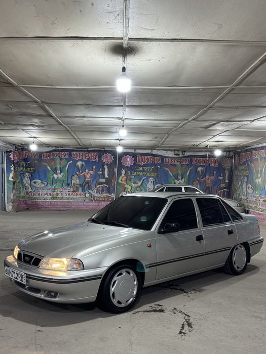 Nexia 1 2007 sotiladi