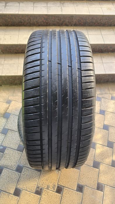 285/50/R20 Michelin pilot sport⁴suv
