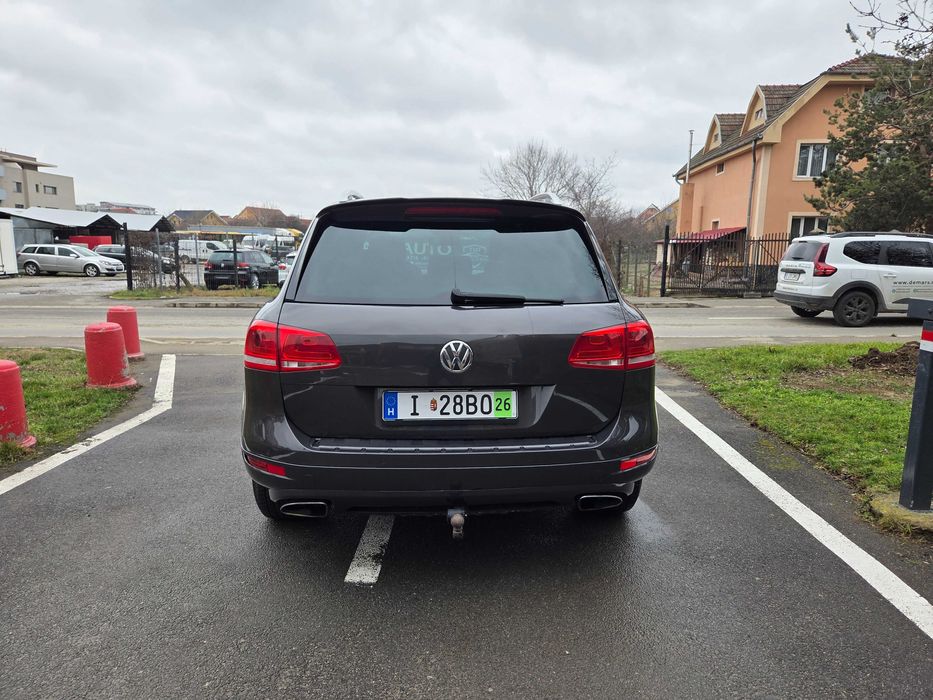 Volkswagen Touareg 2011 3.0tdi[casa] E5 DSG panoramic carlig 9990eu