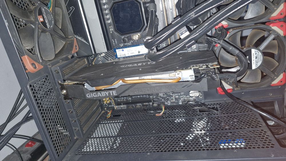 Placa video Nvidia RTX 2060 6GB   -  schimb cu 3070 -  5060
