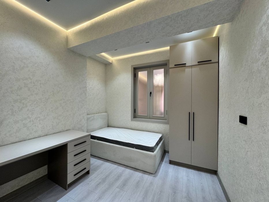 Самкоч 4-ком кв срочно продаётся.