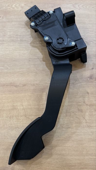 Педал за газта BOSH