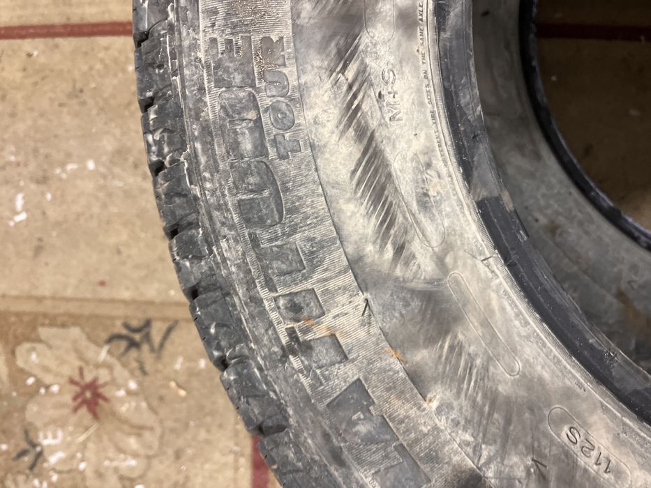 Продам шины Michelin 265/65/17