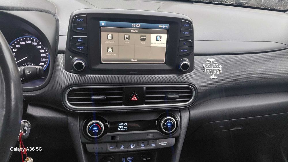 Hyundai kona 1 l benzina