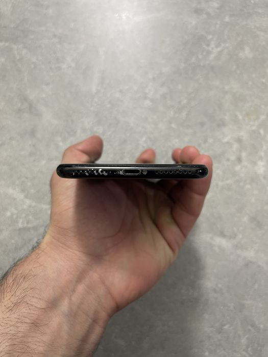 iPhone 7 Plus 128GB Jet Black