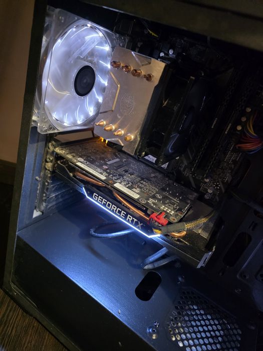 Vand PC Gaming + Laptop Gaming RTX 4050 RTX 2060 32GB RAM