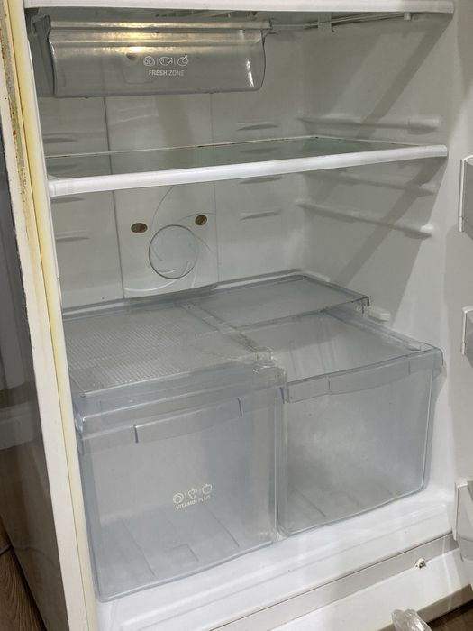 Продам б/у холодильник