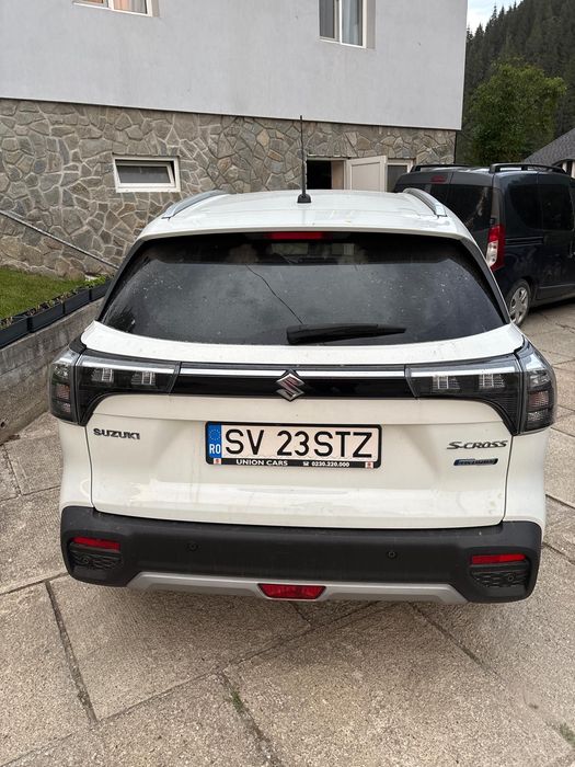 Suzuki S-Cross 2022