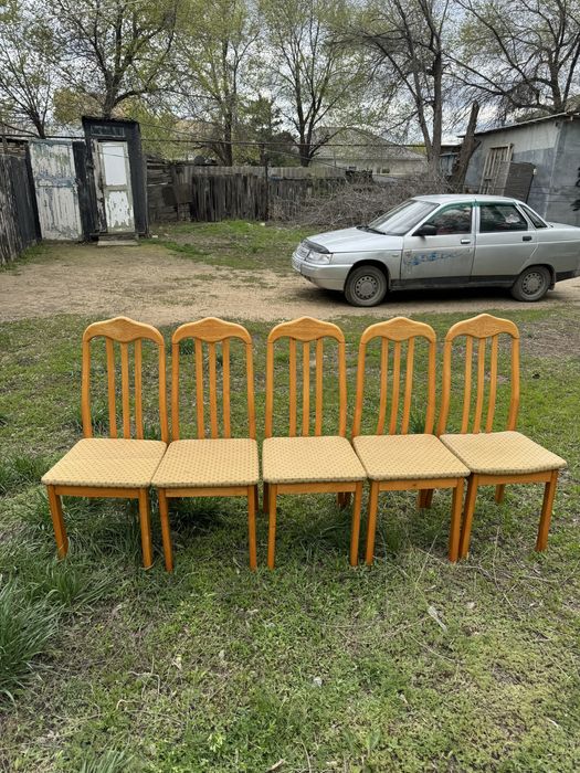 Продам стулья б/у
