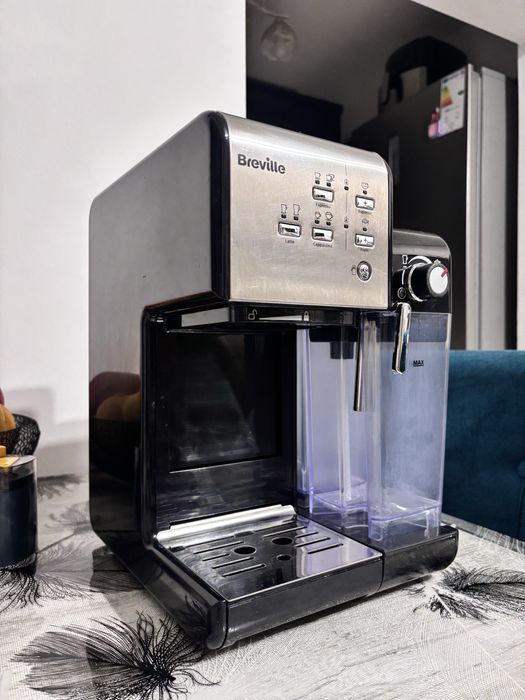 Aparat de cafea Breville Latte2