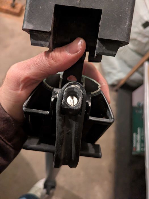 Оригинални греди за багажник Мерцедес