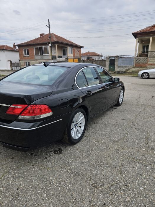 BMW 750i Face 2006