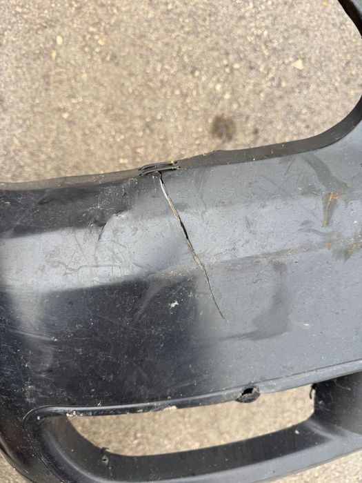 Предна R броня за VW Golf 4