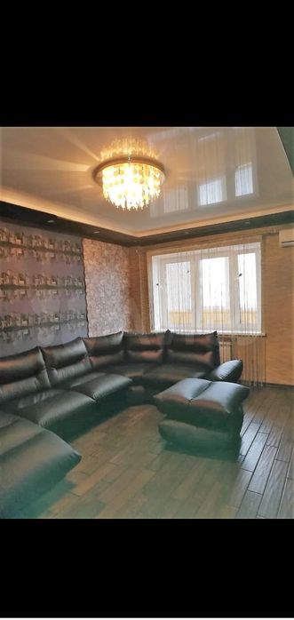 Сдам трешку район Атриум