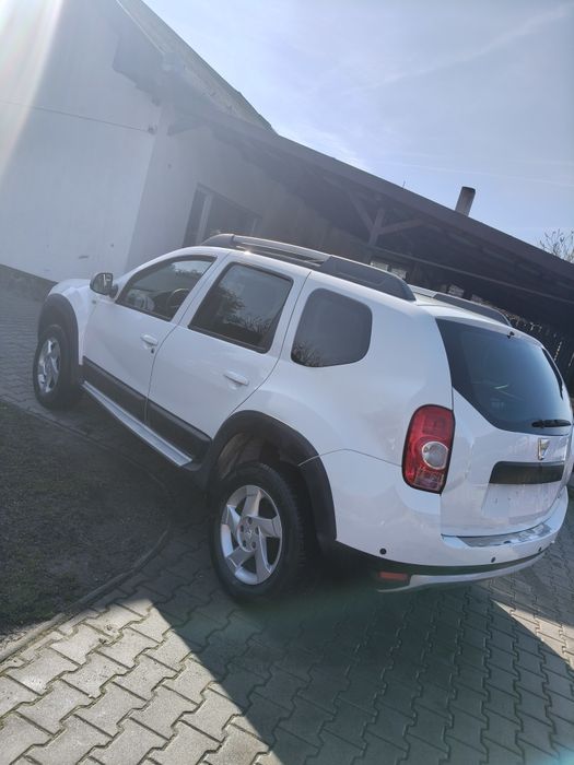 Dacia Duster model Laureate