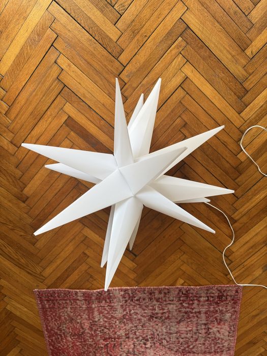 Stea lumina veioza Jysk Gylfe 57x44cm (suspendată cu cronometru)