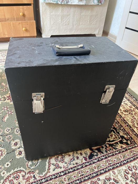 Продается Баян 70000 тг