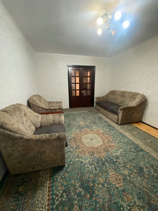 Продам квартиру в кирпичном доме