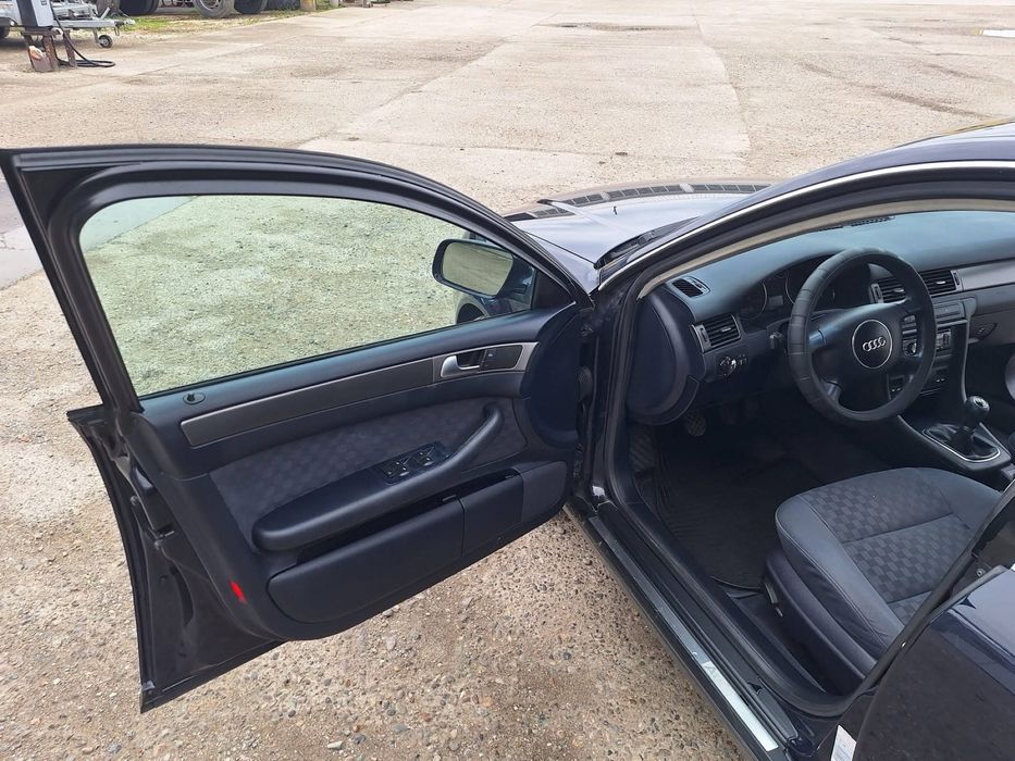А6 2.5TDI 163 кс. На части.