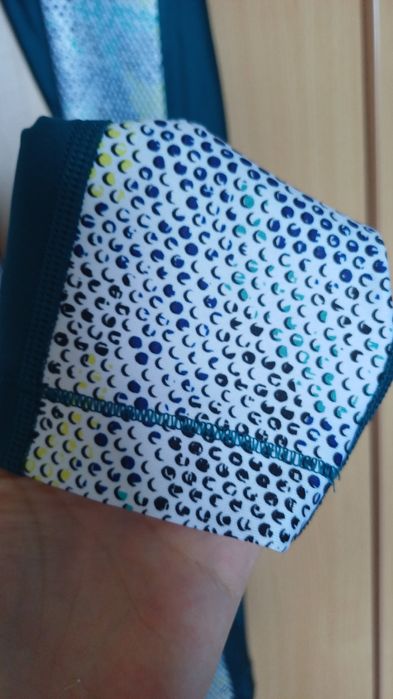 Under Armor  клин S