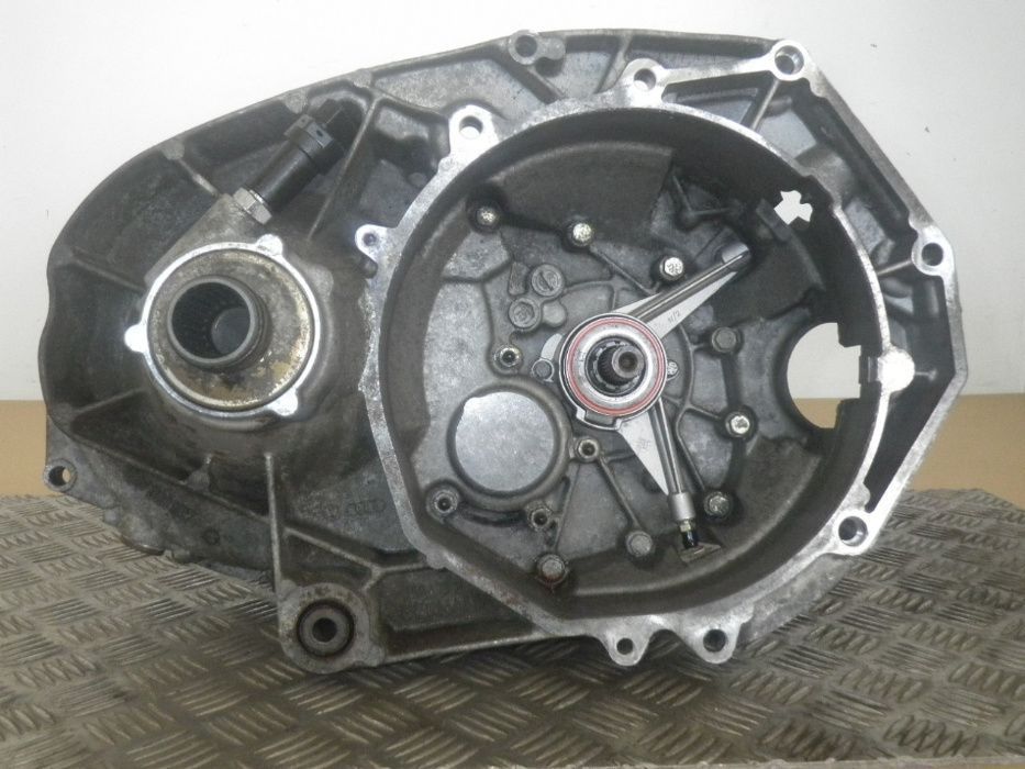 Cutie de viteze VW T4; 2.5; 75 KW; 102 CP