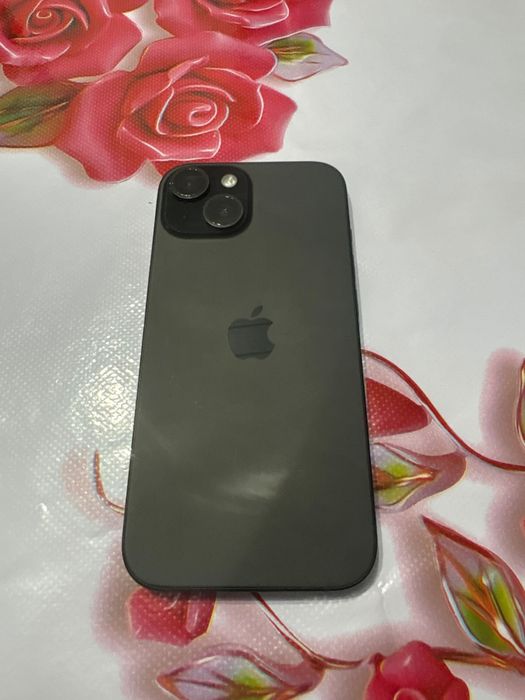 Iphone 15 коробка есть