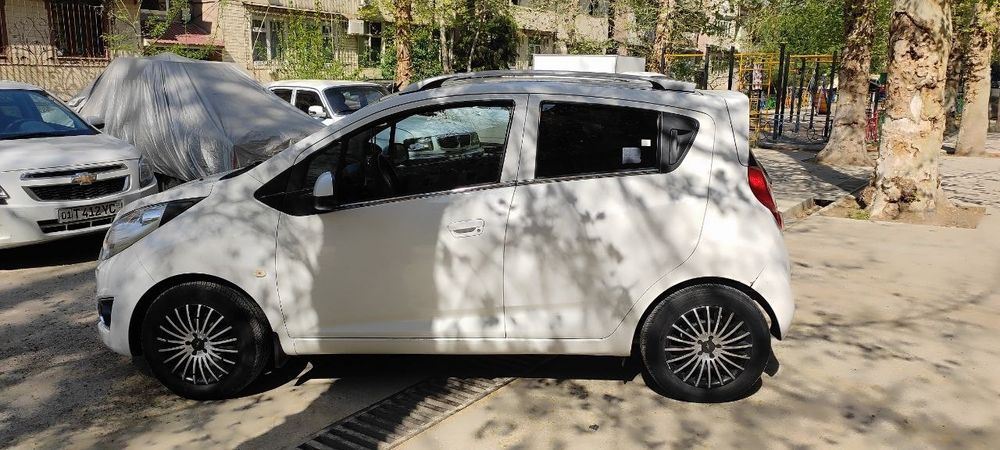 Спарк 2015 йил сотилади