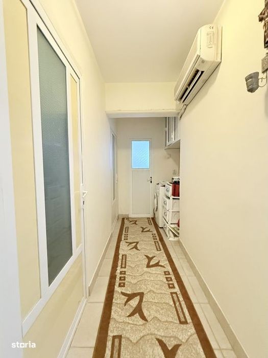 Apartament de vanzare cu 3 camere in Tomis Nord