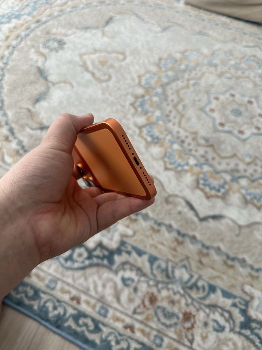 Iphone 17 pro в корпусе 11